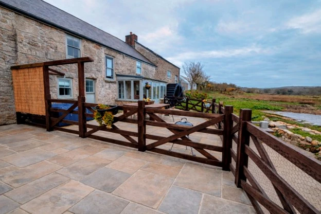 The Mill House